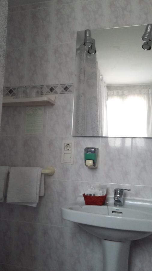 Hostal La Pilarica Патерна Номер фото