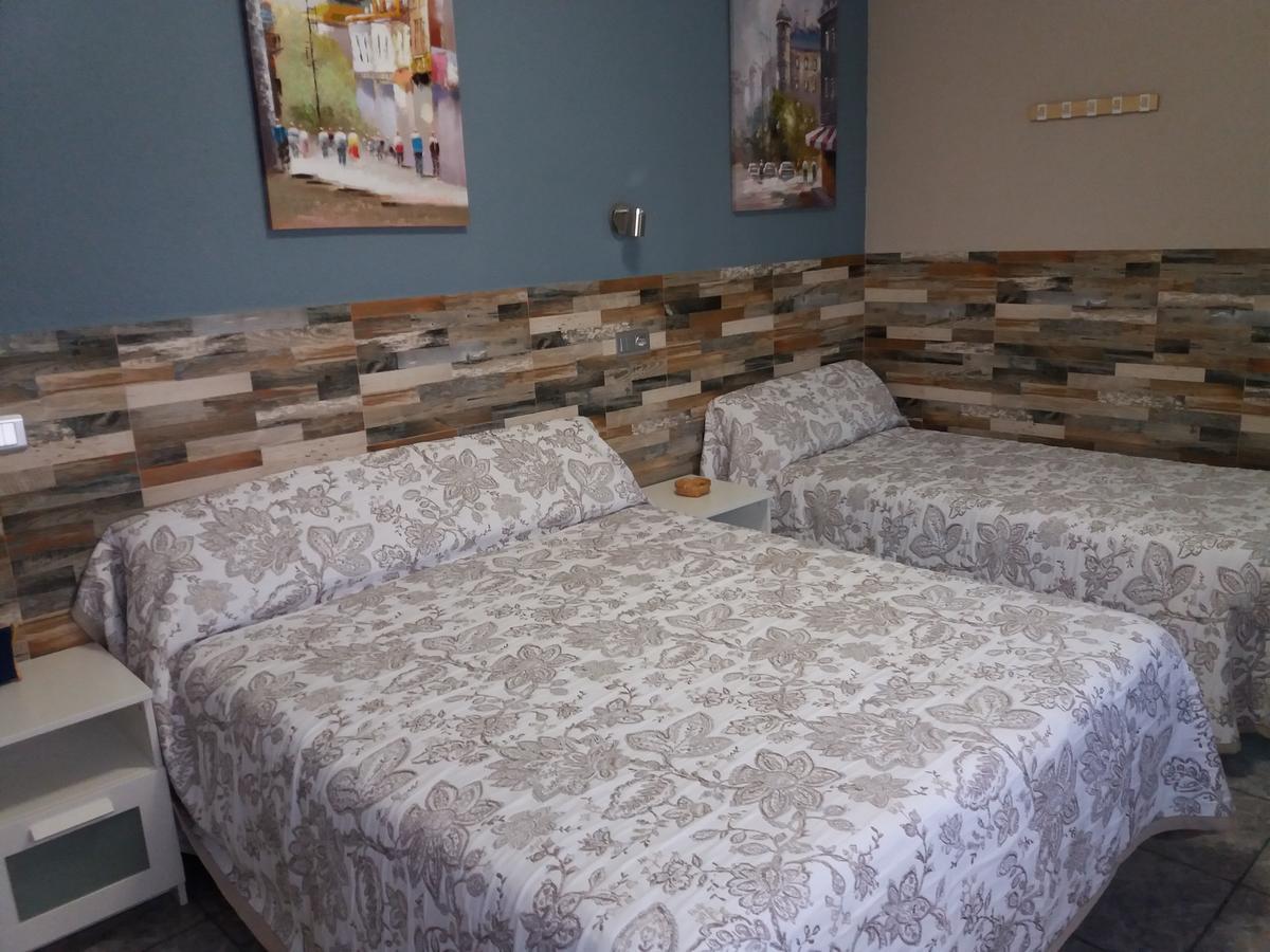 Hostal La Pilarica Патерна Экстерьер фото