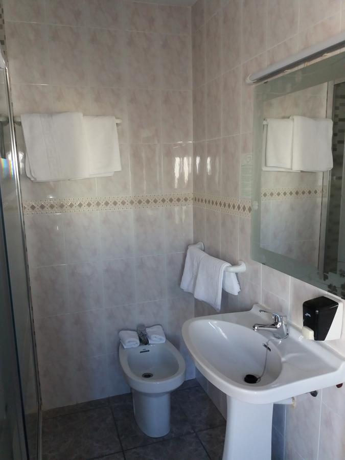 Hostal La Pilarica Патерна Экстерьер фото