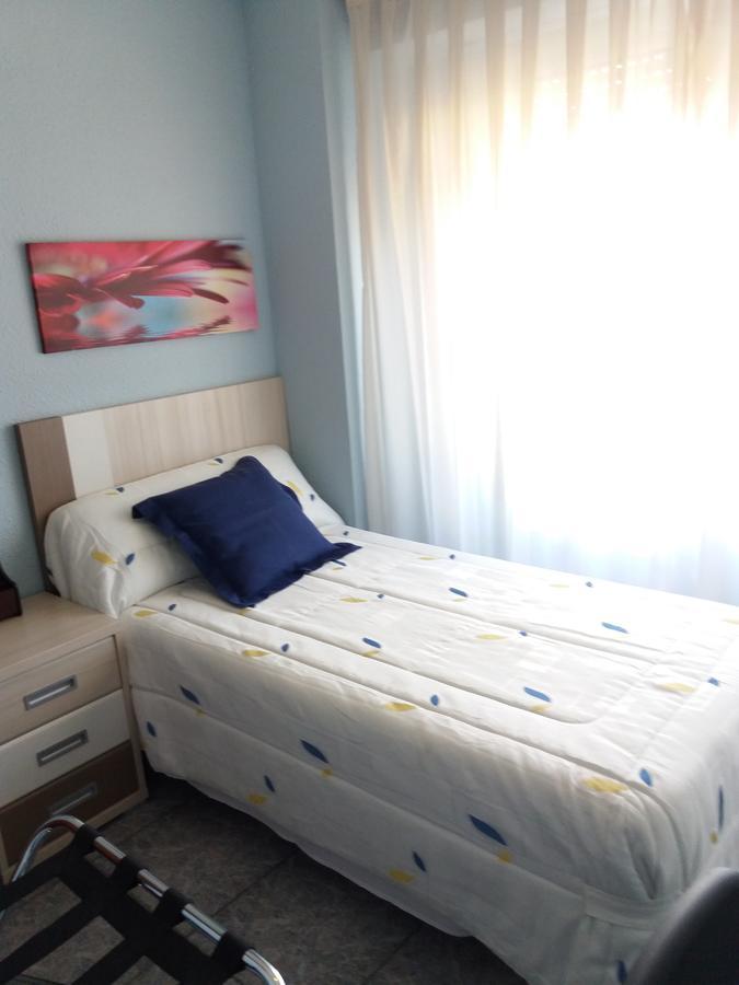 Hostal La Pilarica Патерна Экстерьер фото